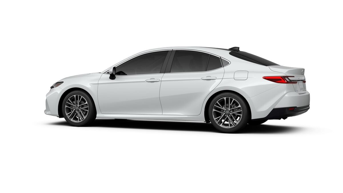 New 2026 Toyota Camry XLE w/ Premium Package FWD image 5