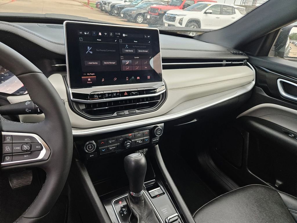 Used 2025 Jeep Compass Limited AWD/4WD image 20