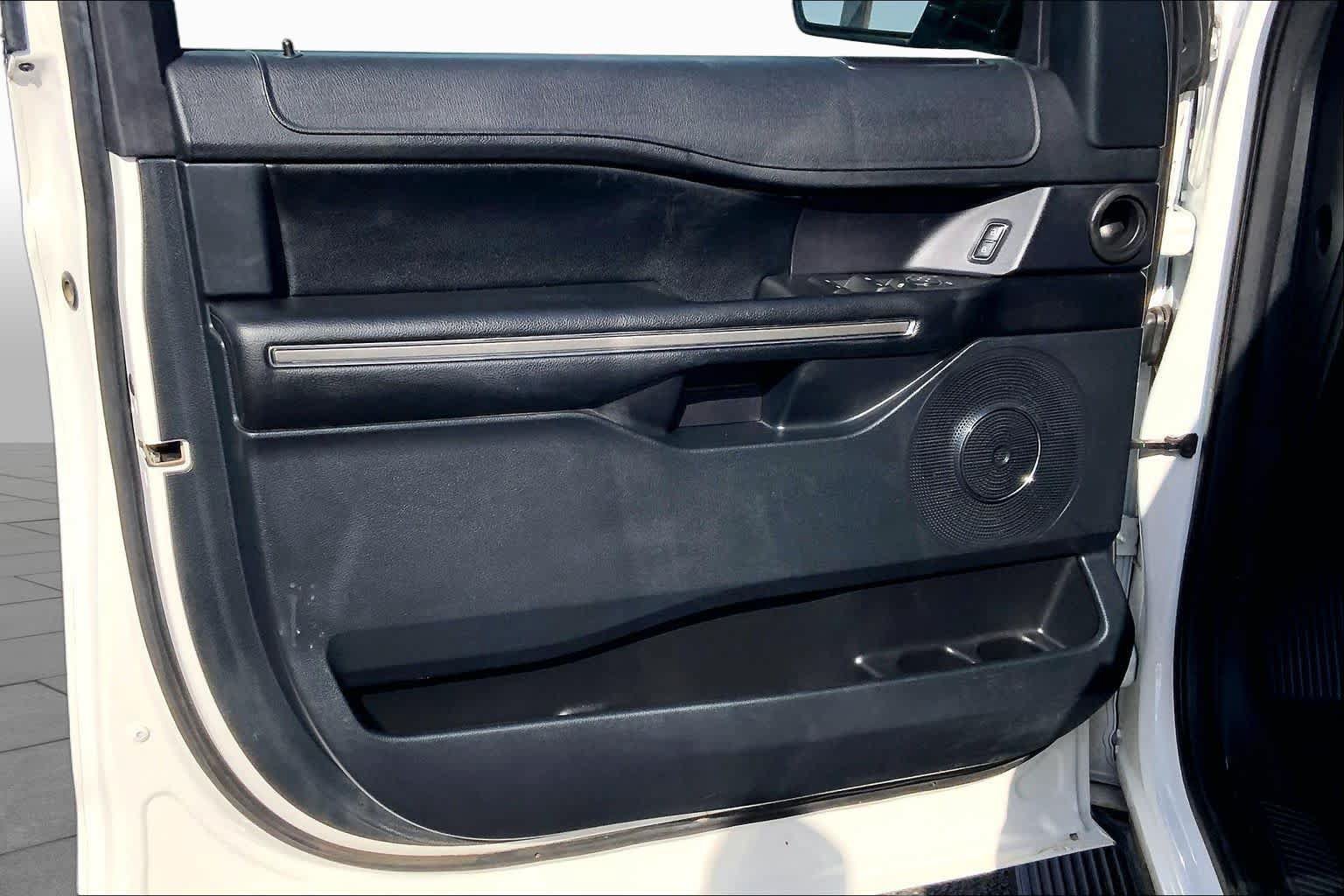 Used 2021 Ford Expedition XLT RWD image 22