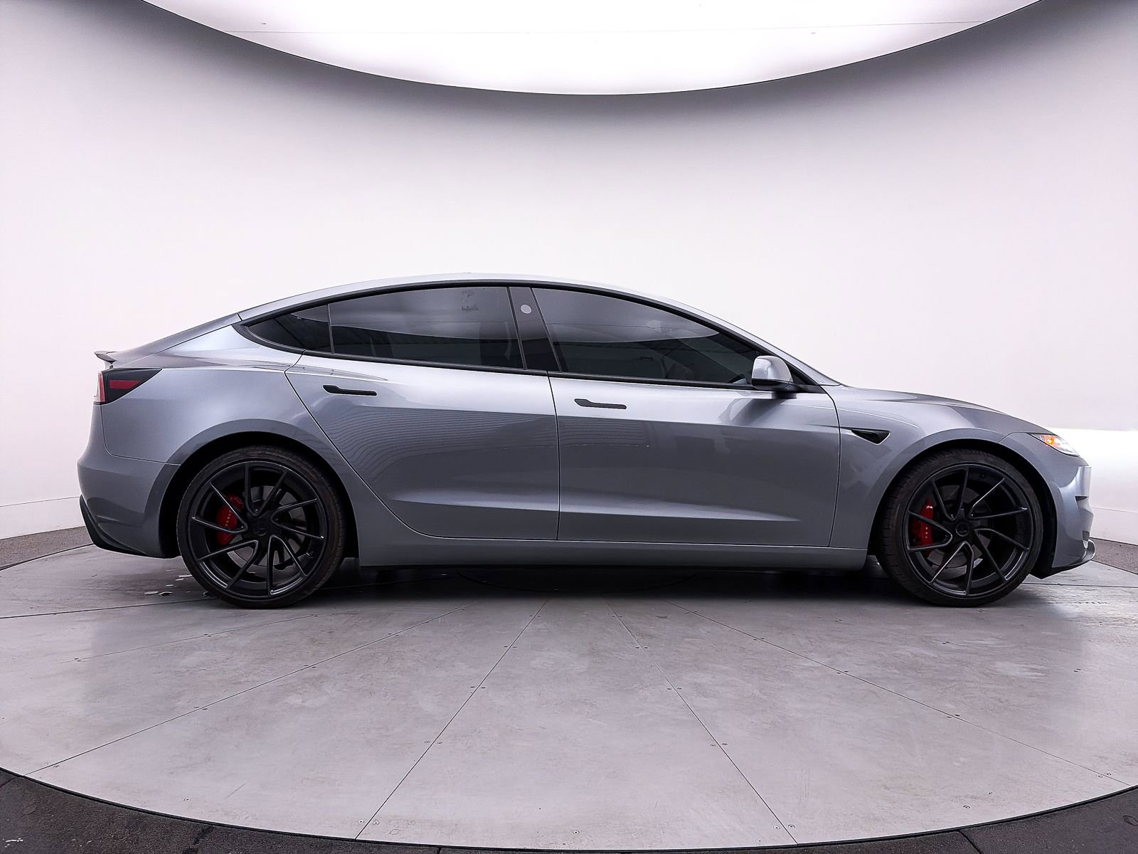Used 2024 Tesla Model 3 Performance image 36