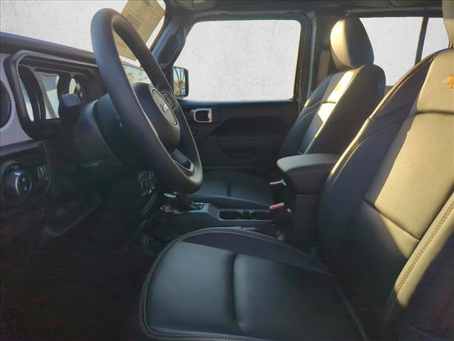 New 2026 Jeep Gladiator Sport AWD/4WD image 3