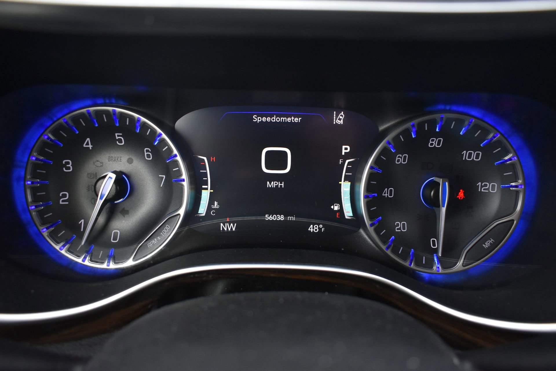 Used 2023 Chrysler Pacifica Limited image 35