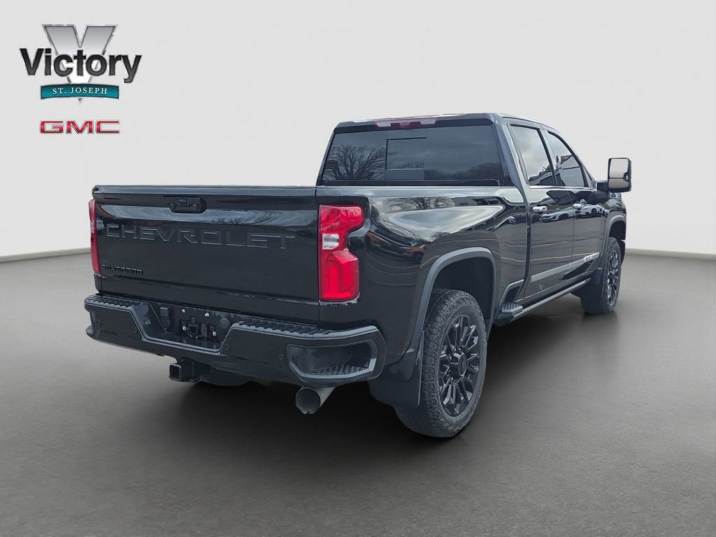Used 2024 Chevrolet Silverado 2500 High Country w/ Technology Package AWD/4WD image 17