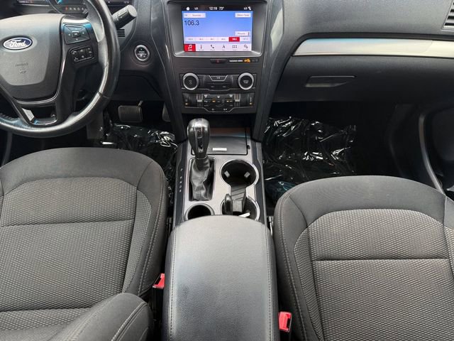 Certified 2019 Ford Explorer XLT w/ Equipment Group 201A image 5