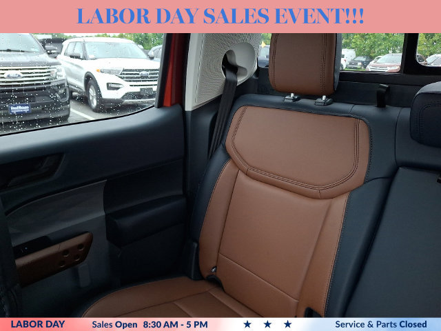 Used 2024 Ford Maverick Lariat AWD/4WD image 18