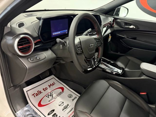 New 2026 Chevrolet Trax RS w/ Sunroof Package image 12