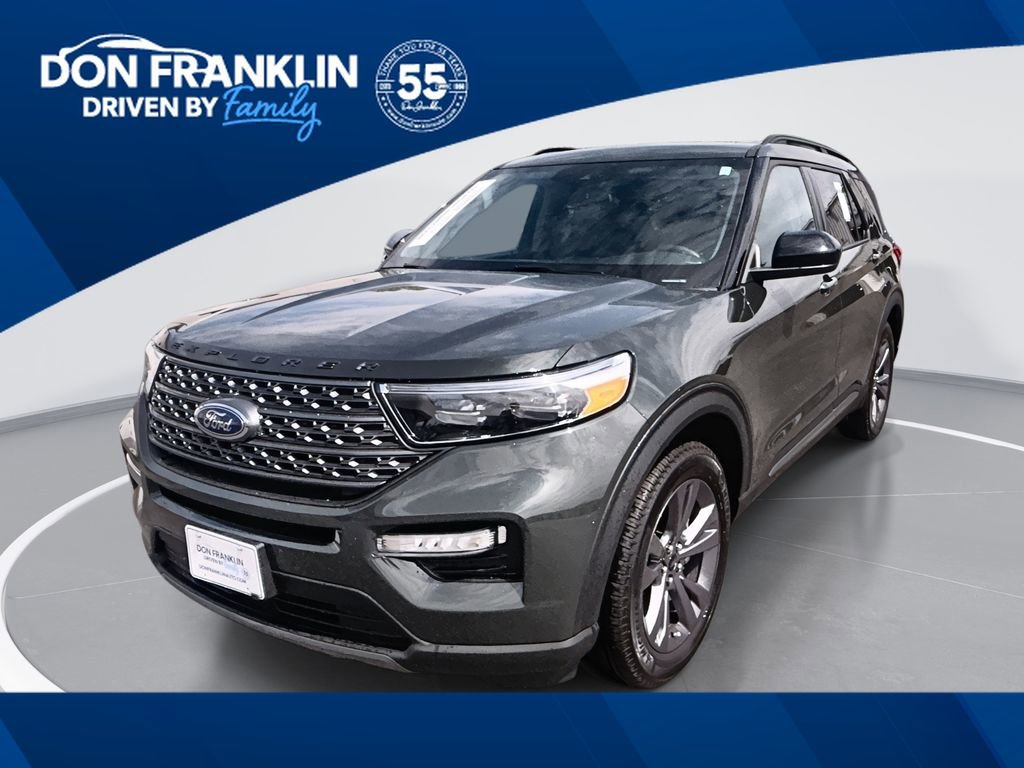 Used 2023 Ford Explorer XLT w/ Equipment Group 202A AWD/4WD image 1