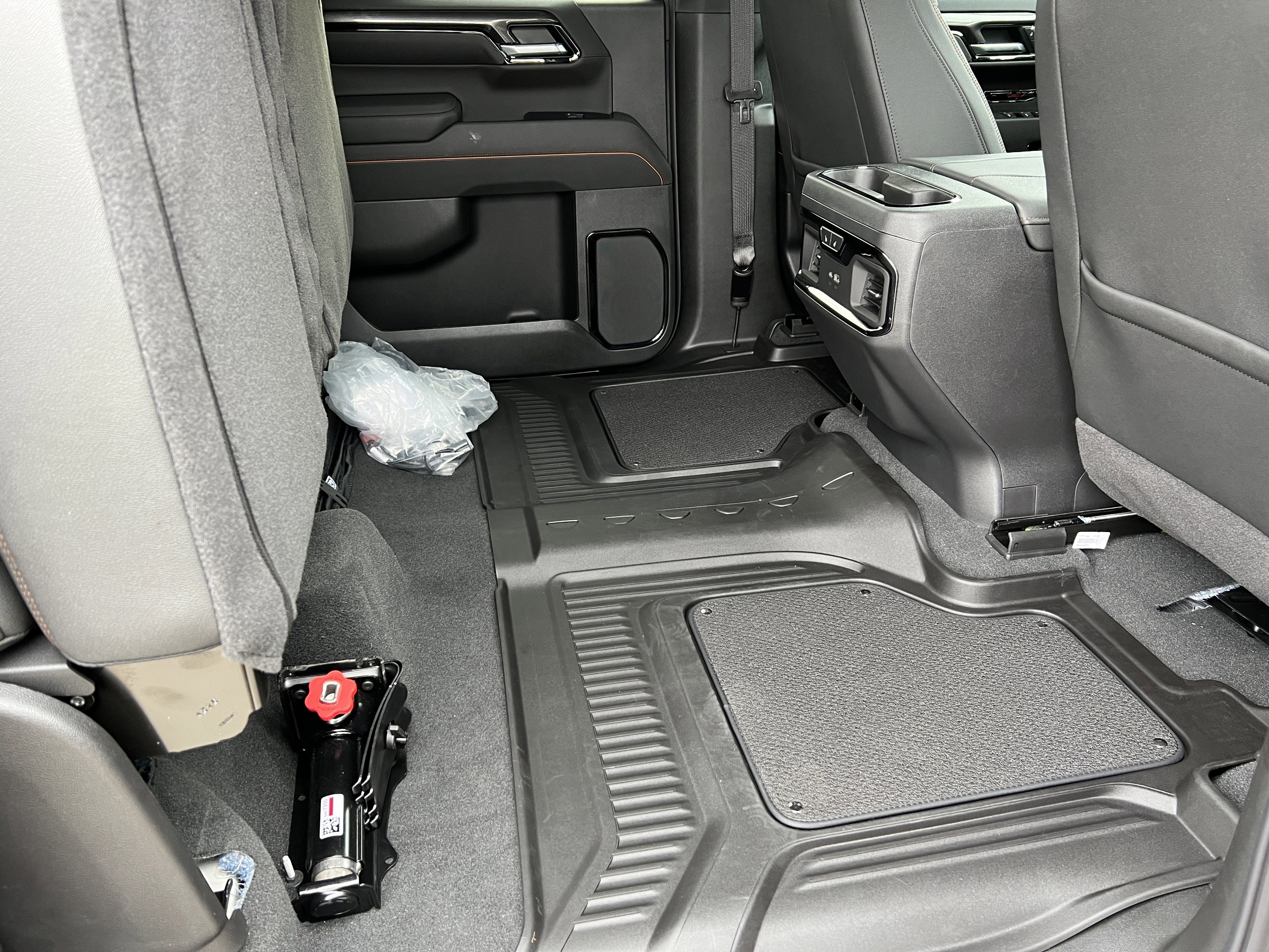 New 2026 GMC Sierra 1500 AT4 AWD/4WD image 21