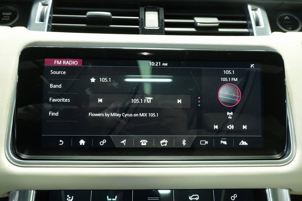 Used 2019 Land Rover Range Rover Sport HSE Dynamic image 30