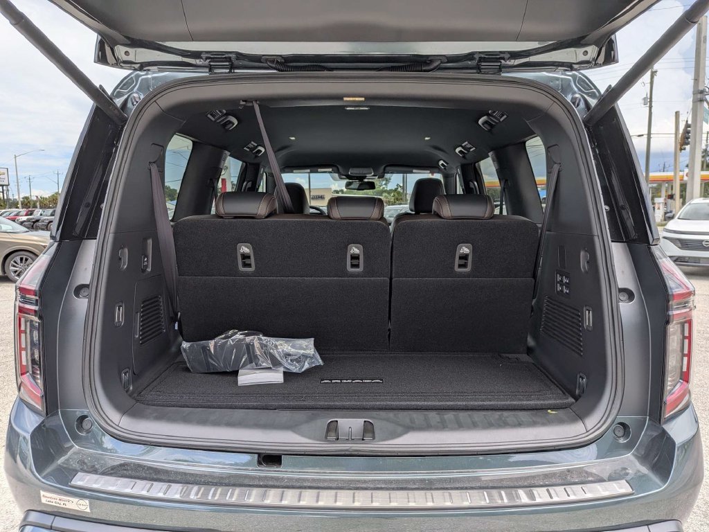 New 2026 Nissan Armada SL w/ Captain's Chari Seat Package AWD/4WD image 12
