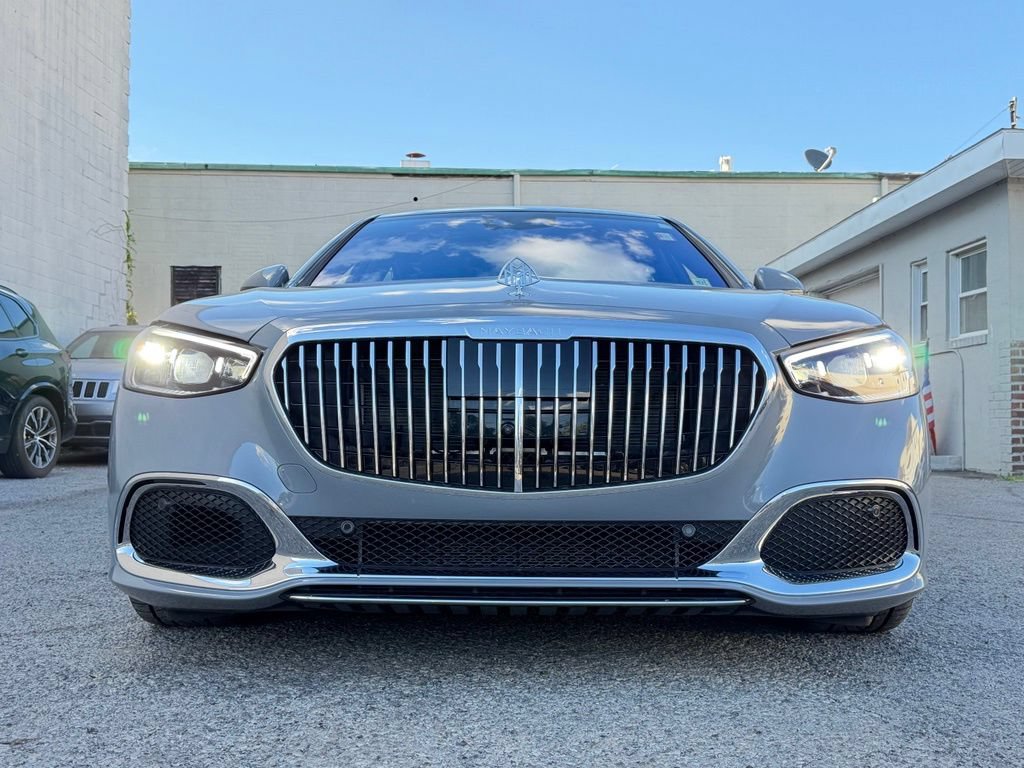 Used 2022 Mercedes-Benz Maybach S 580 4MATIC image 4