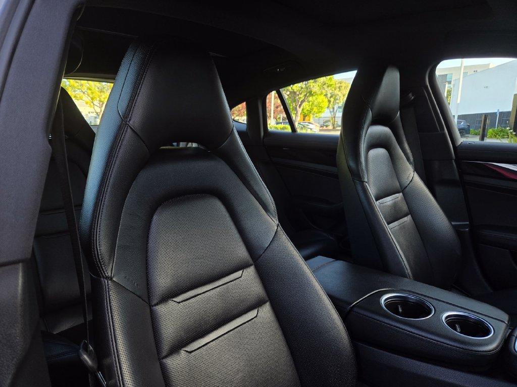 Used 2022 Porsche Panamera Platinum Edition RWD image 18
