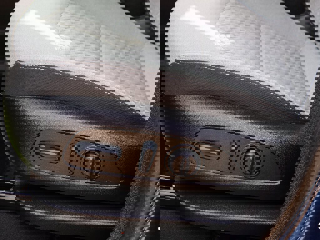 Used 2022 Chevrolet Equinox LT image 25