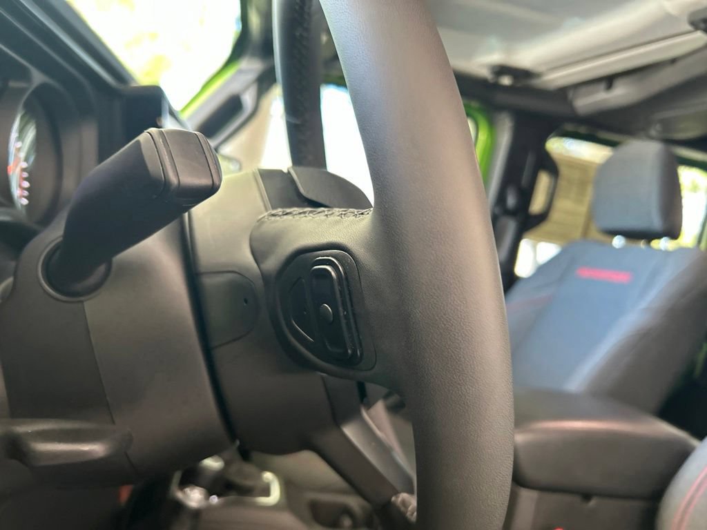 Used 2026 Jeep Wrangler Unlimited Rubicon AWD/4WD image 45