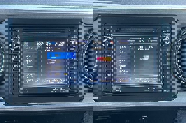 Certified 2019 Toyota Tacoma SR5 image 19