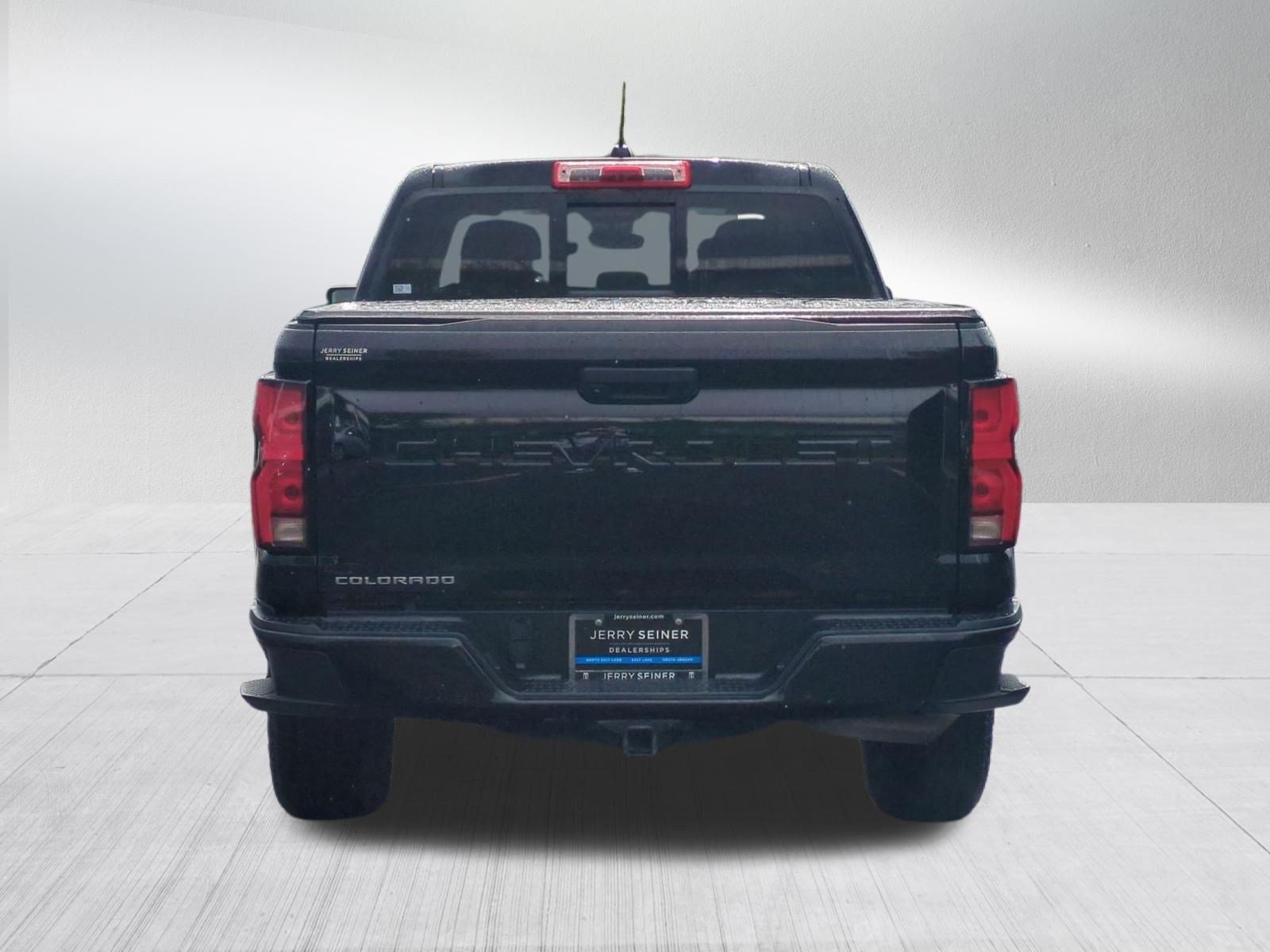 Certified 2023 Chevrolet Colorado Z71 w/ Advanced Trailering Package AWD/4WD image 5