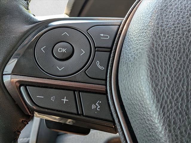 Used 2023 Toyota Camry SE image 12