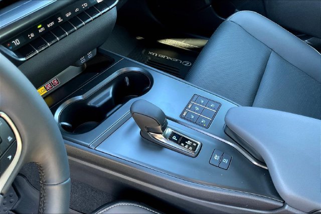 New 2026 Lexus UX 300h AWD w/ Accessory Package (Z1) image 8