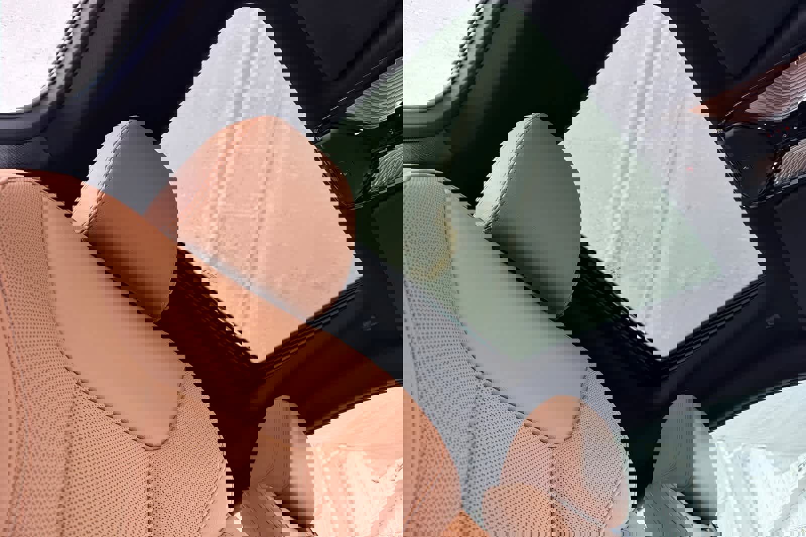 Used 2023 BMW 230i Coupe w/ Premium Package image 16