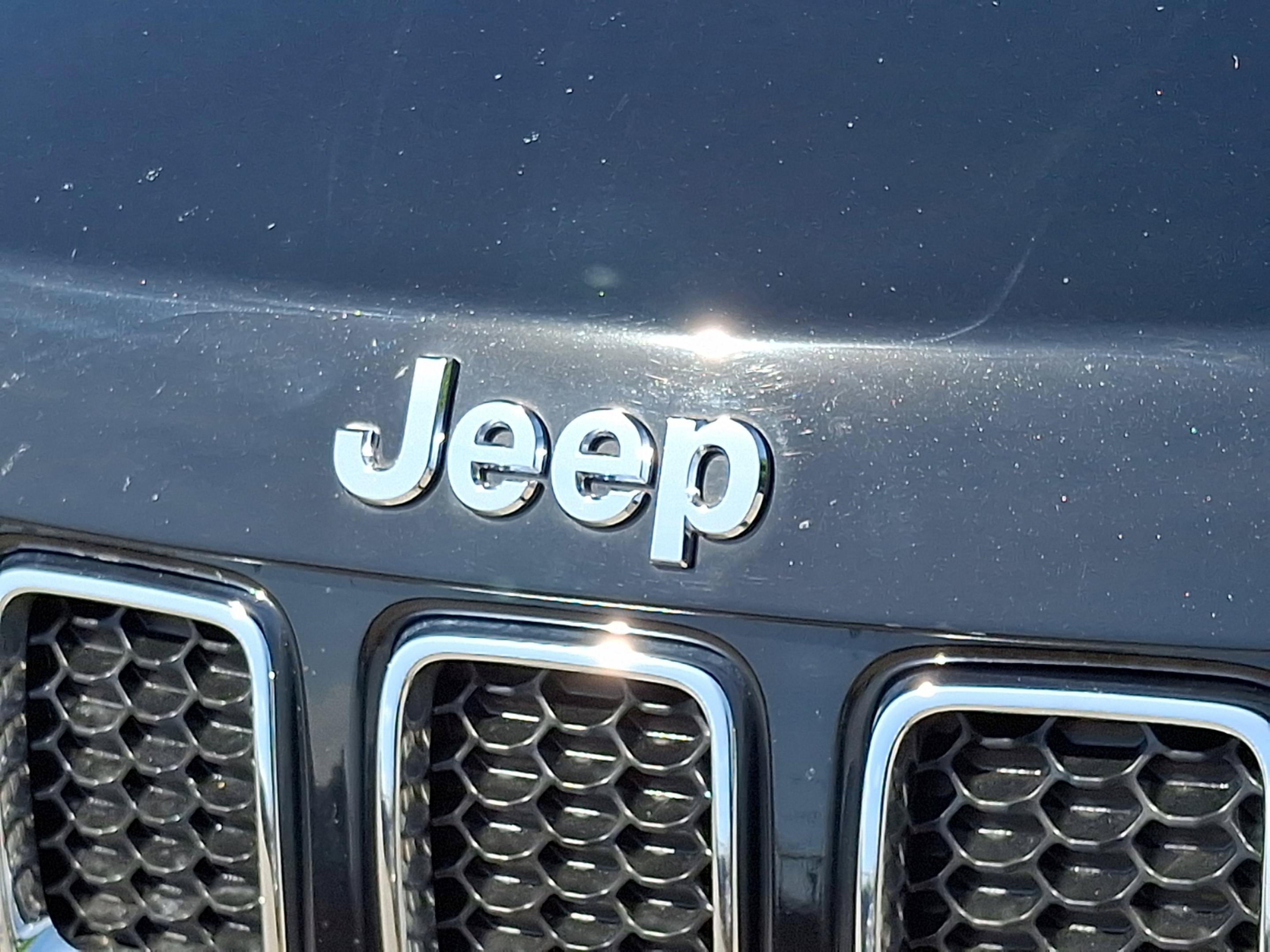 Certified 2018 Jeep Compass Sport AWD/4WD image 30