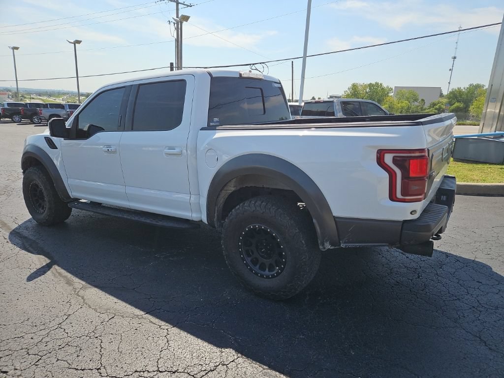 Used 2017 Ford F150 Raptor w/ Equipment Group 802A Luxury AWD/4WD image 8