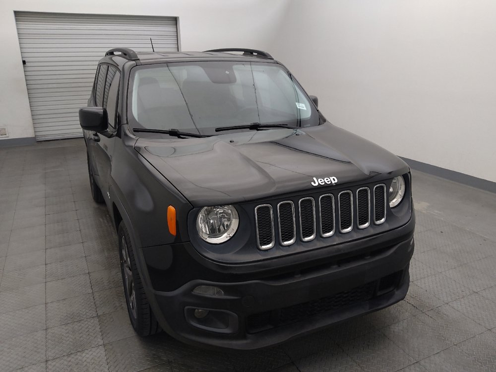 Used 2015 Jeep Renegade Latitude w/ Popular Equipment Group FWD image 14