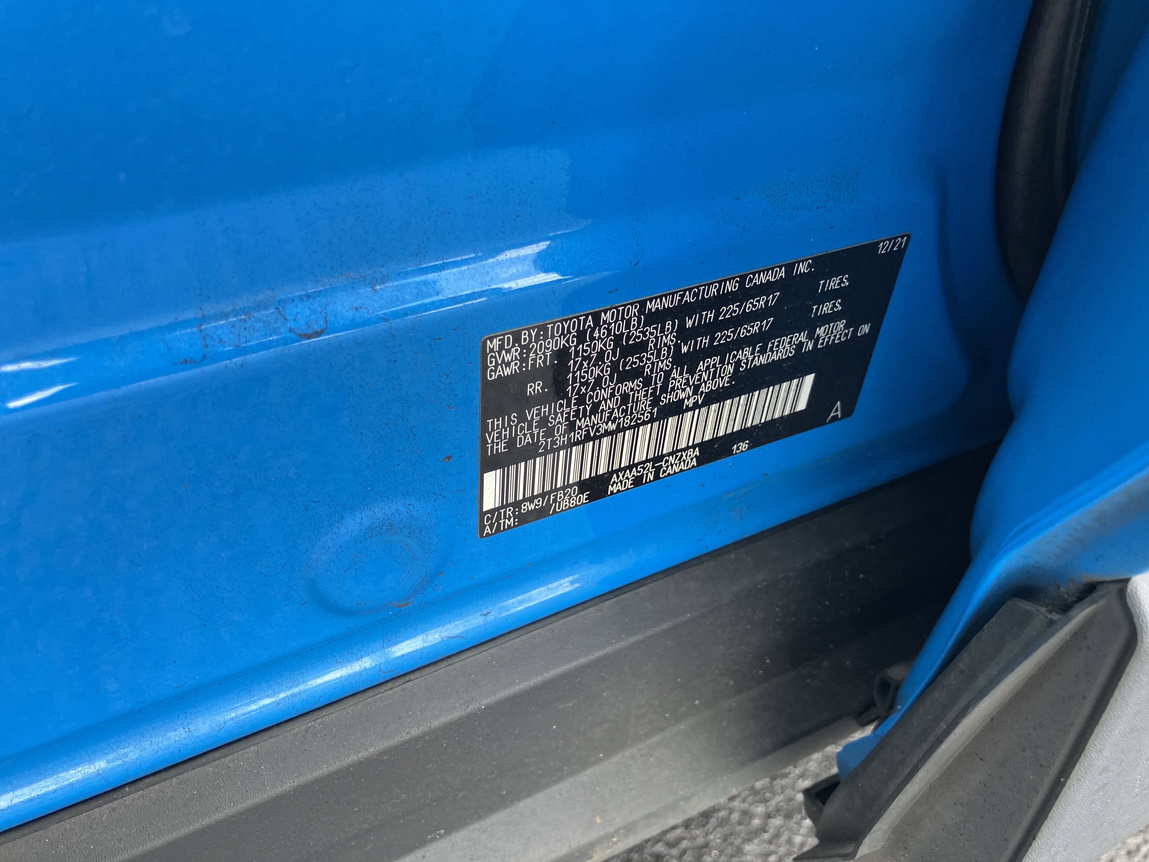 Used 2021 Toyota RAV4 LE image 30