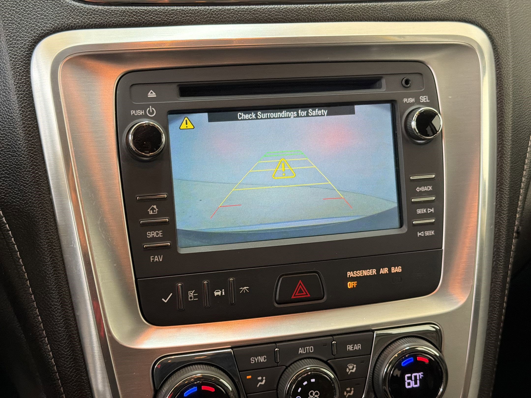 Used 2016 GMC Acadia SLT FWD image 16