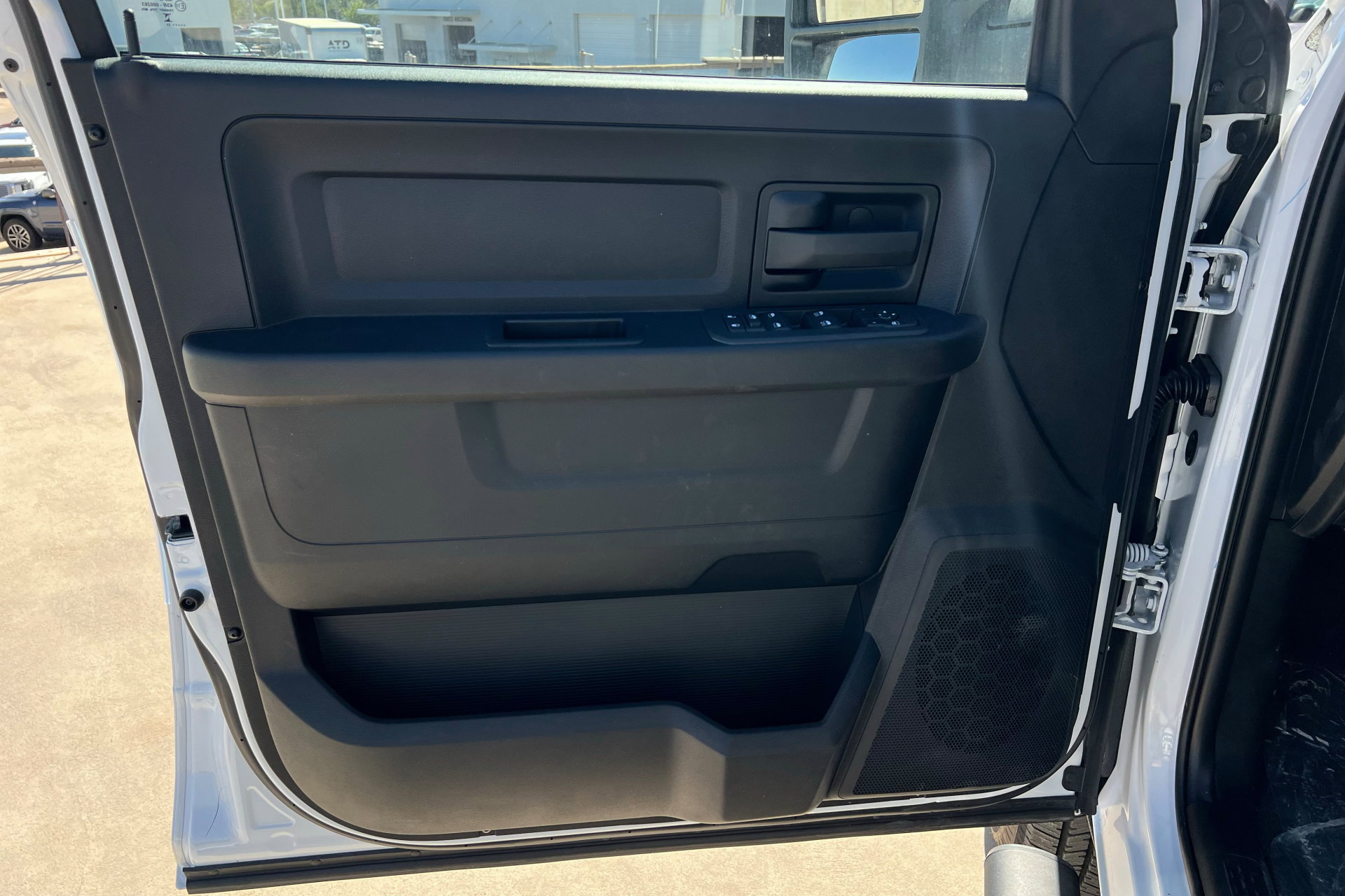 New 2025 RAM 2500 Tradesman AWD/4WD image 9