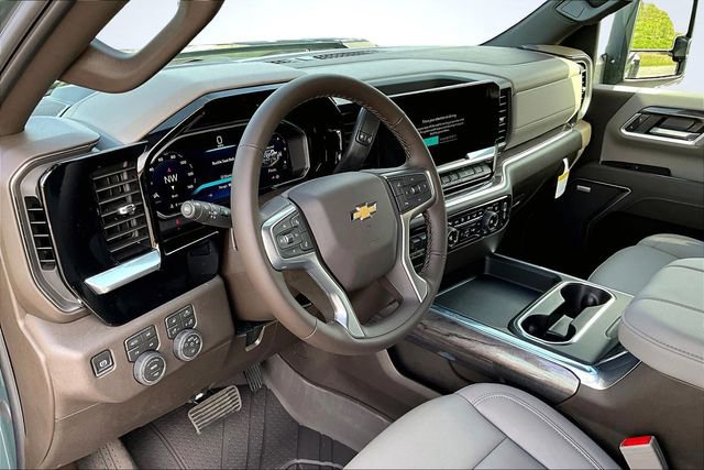 New 2026 Chevrolet Silverado 3500 LTZ w/ LTZ Plus Package AWD/4WD image 7