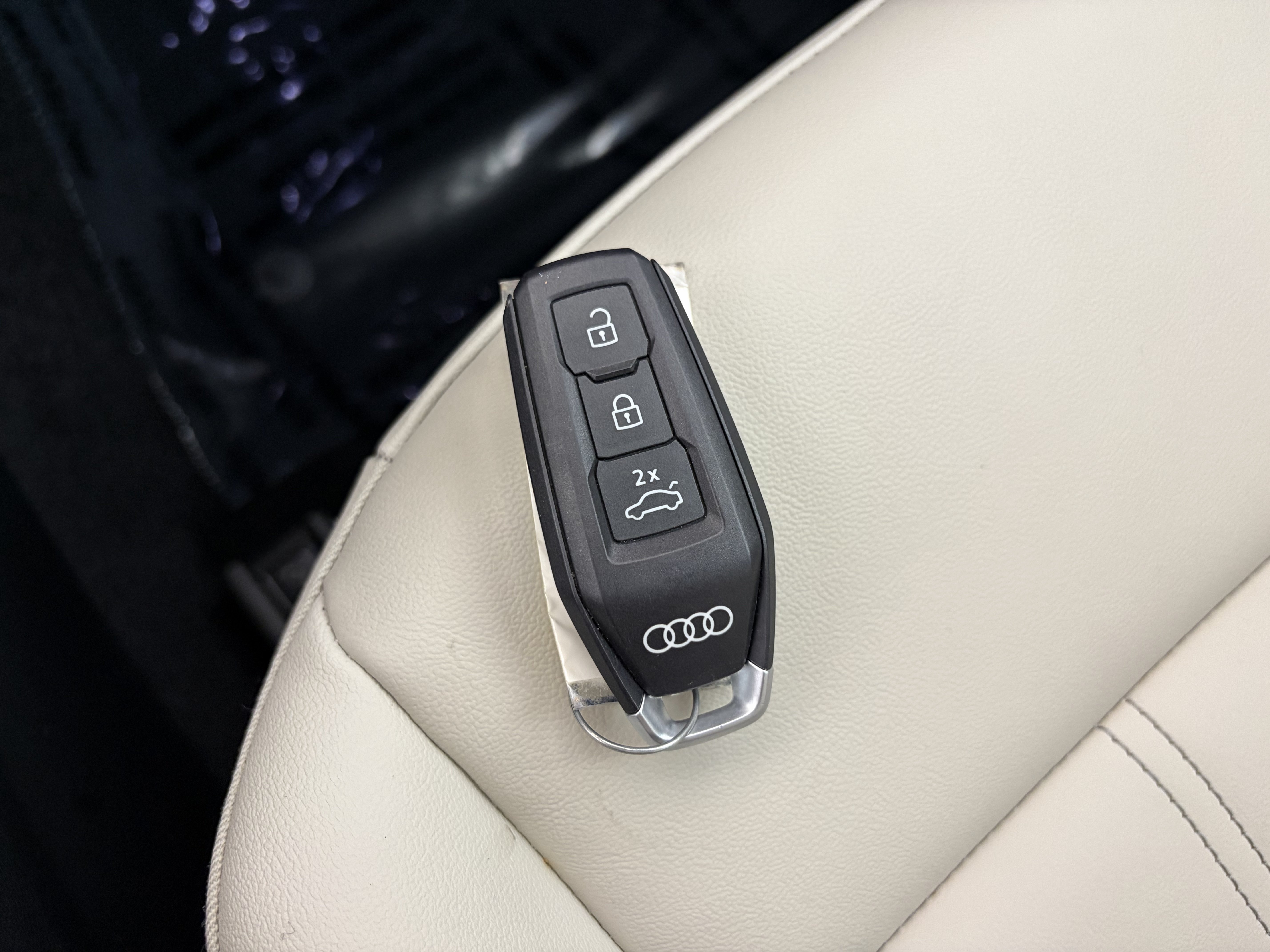 Used 2025 Audi Q5 Premium Plus w/ Premium Plus AWD/4WD image 30
