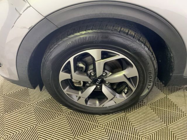 Used 2020 Kia Sportage LX w/ LX Popular Package image 11