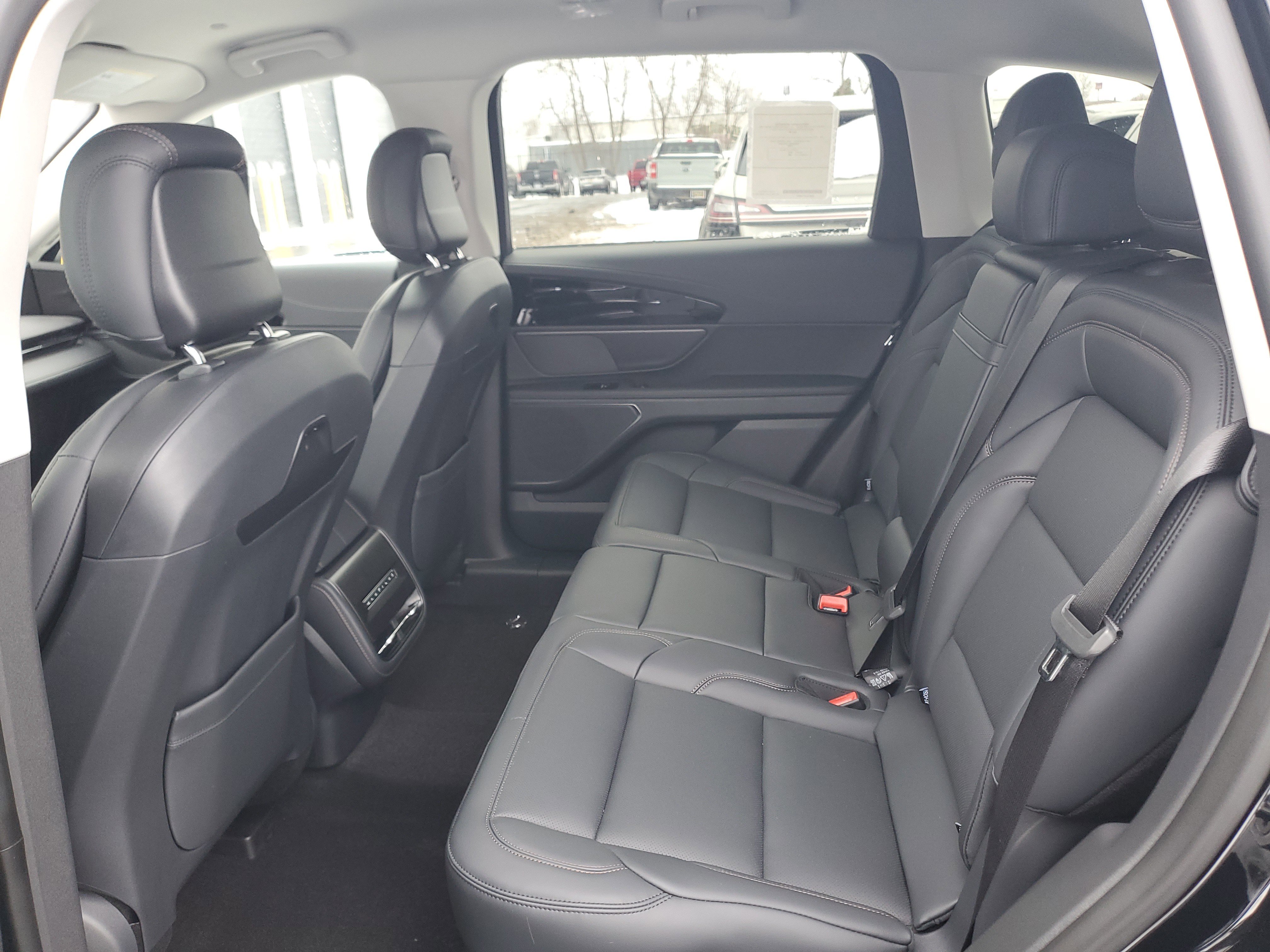 New 2026 Lincoln Nautilus Premier image 27