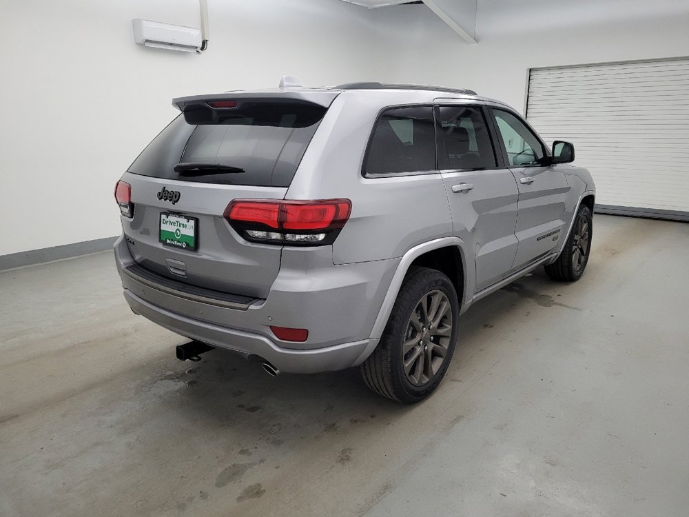 Used 2017 Jeep Grand Cherokee Limited 75th Anniversary AWD/4WD image 9