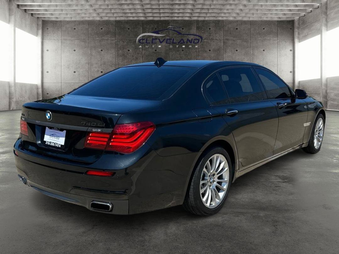 Used 2015 BMW 740Li xDrive AWD/4WD image 3