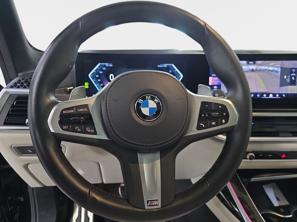 Used 2024 BMW X7 xDrive40i w/ M Sport Package AWD/4WD image 19