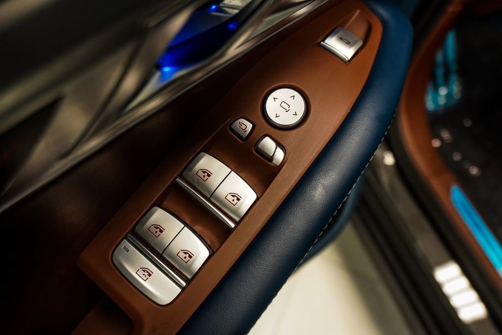 Used 2024 BMW XM image 30