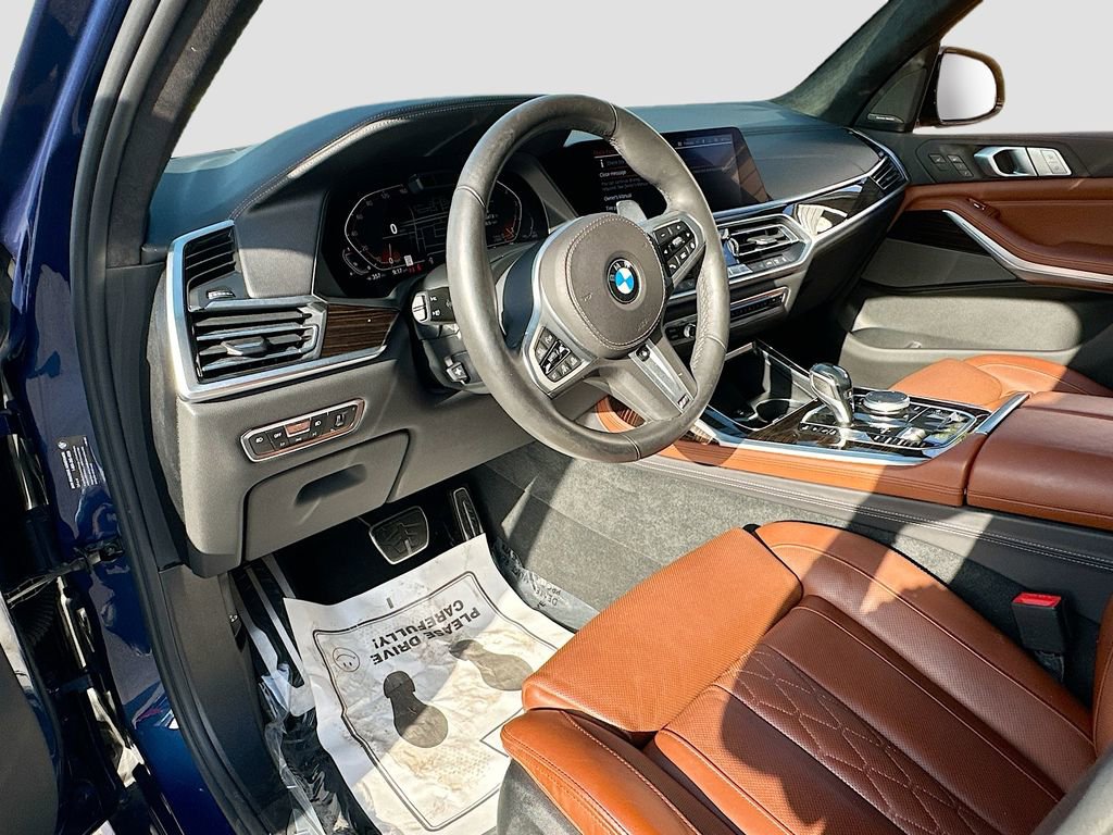 Used 2020 BMW X7 xDrive40i w/ M Sport Package image 9