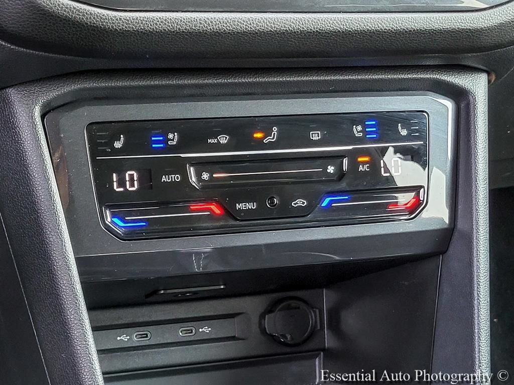 Used 2024 Volkswagen Tiguan SEL R-Line AWD/4WD image 23