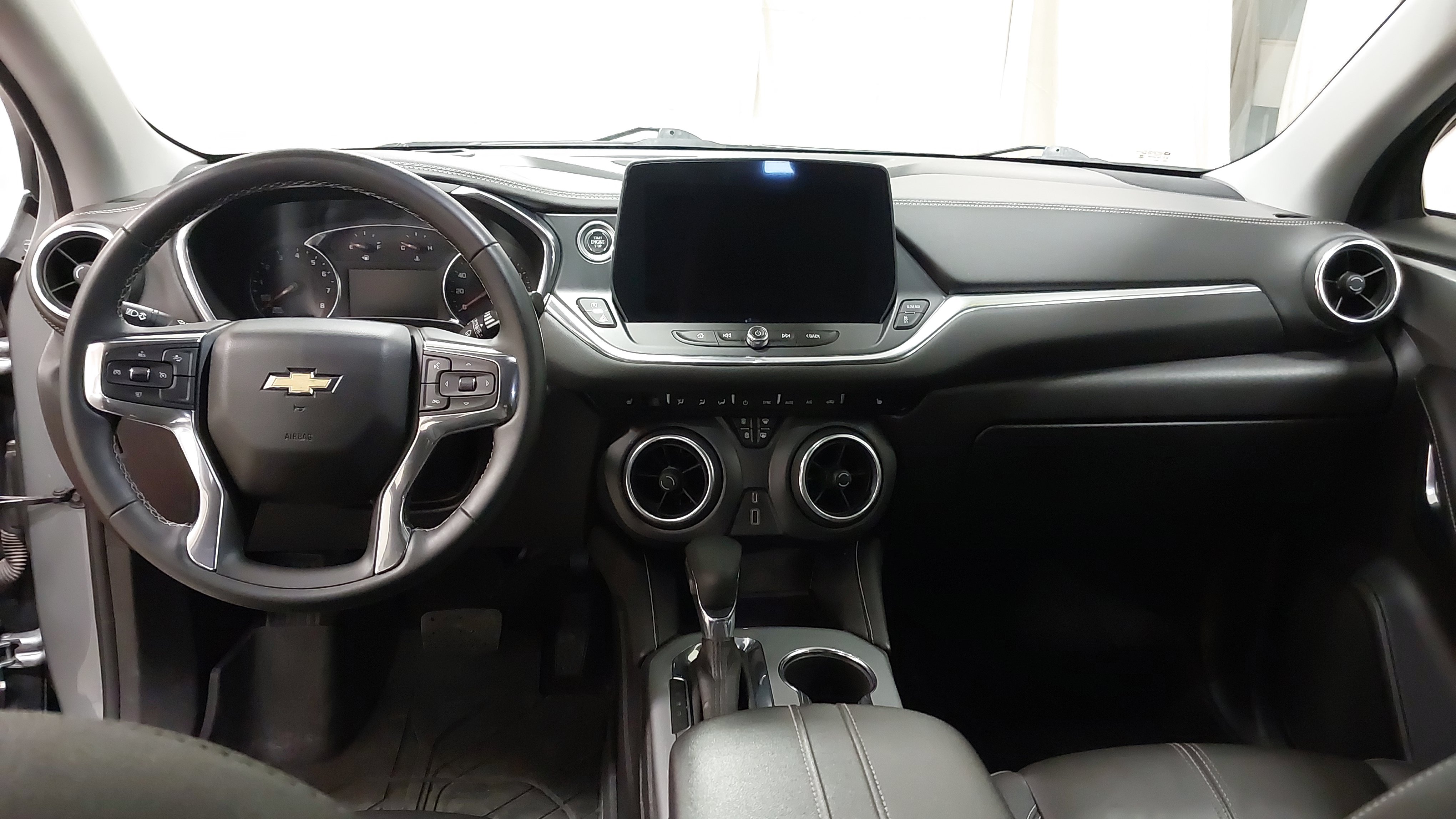 Certified 2023 Chevrolet Blazer LT w/ LPO, Floor Liner Package AWD/4WD image 26