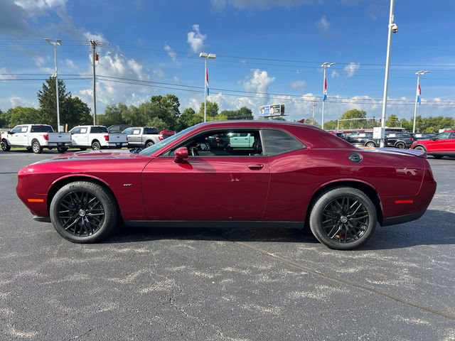 Used 2017 Dodge Challenger GT w/ Driver Convenience Group AWD/4WD image 4