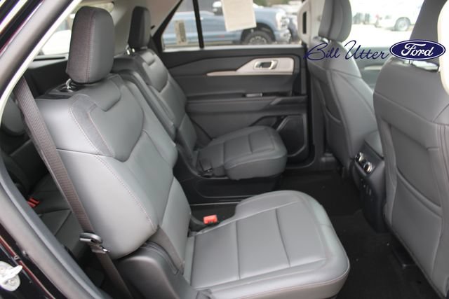 New 2026 Ford Explorer Active w/ Active Comfort Package AWD/4WD image 9
