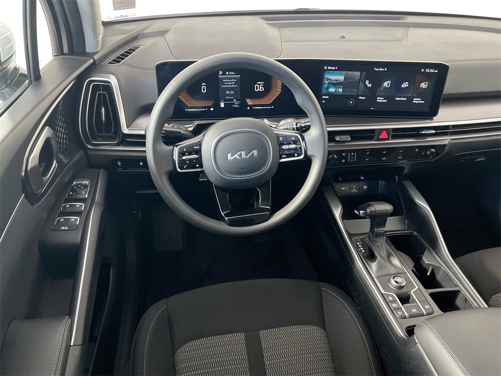 Certified 2024 Kia Sorento LX image 21