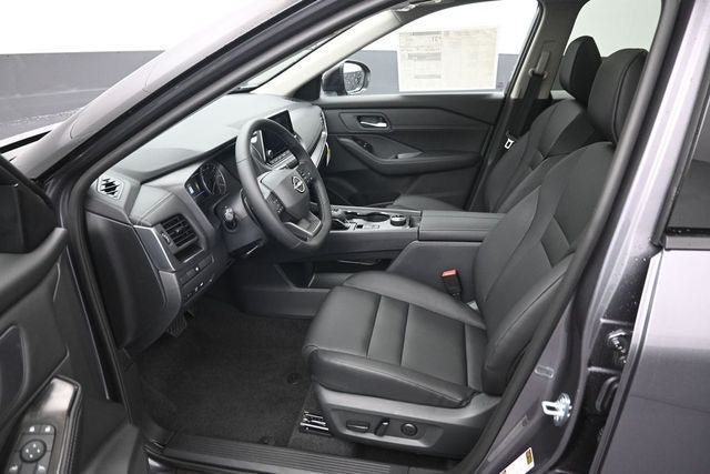 New 2026 Nissan Rogue Dark Armor AWD/4WD image 9