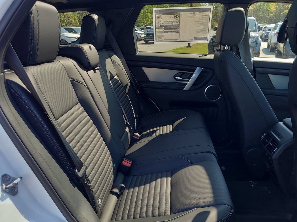 New 2026 Land Rover Discovery Sport Landmark AWD/4WD image 14