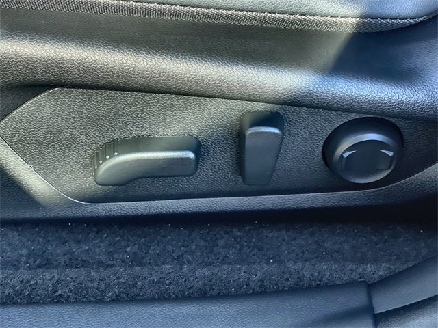 Used 2024 Subaru Crosstrek 2.5i Limited w/ Crosstrek Mirror Package image 25