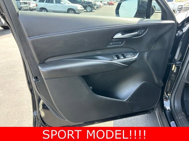 Used 2024 Cadillac XT4 Sport w/ LPO, Floor Liner Package image 12
