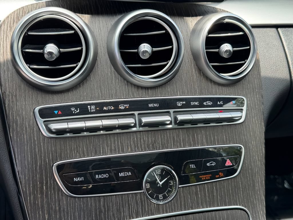 Used 2019 Mercedes-Benz C 300 4MATIC Sedan w/ Premium Package image 23