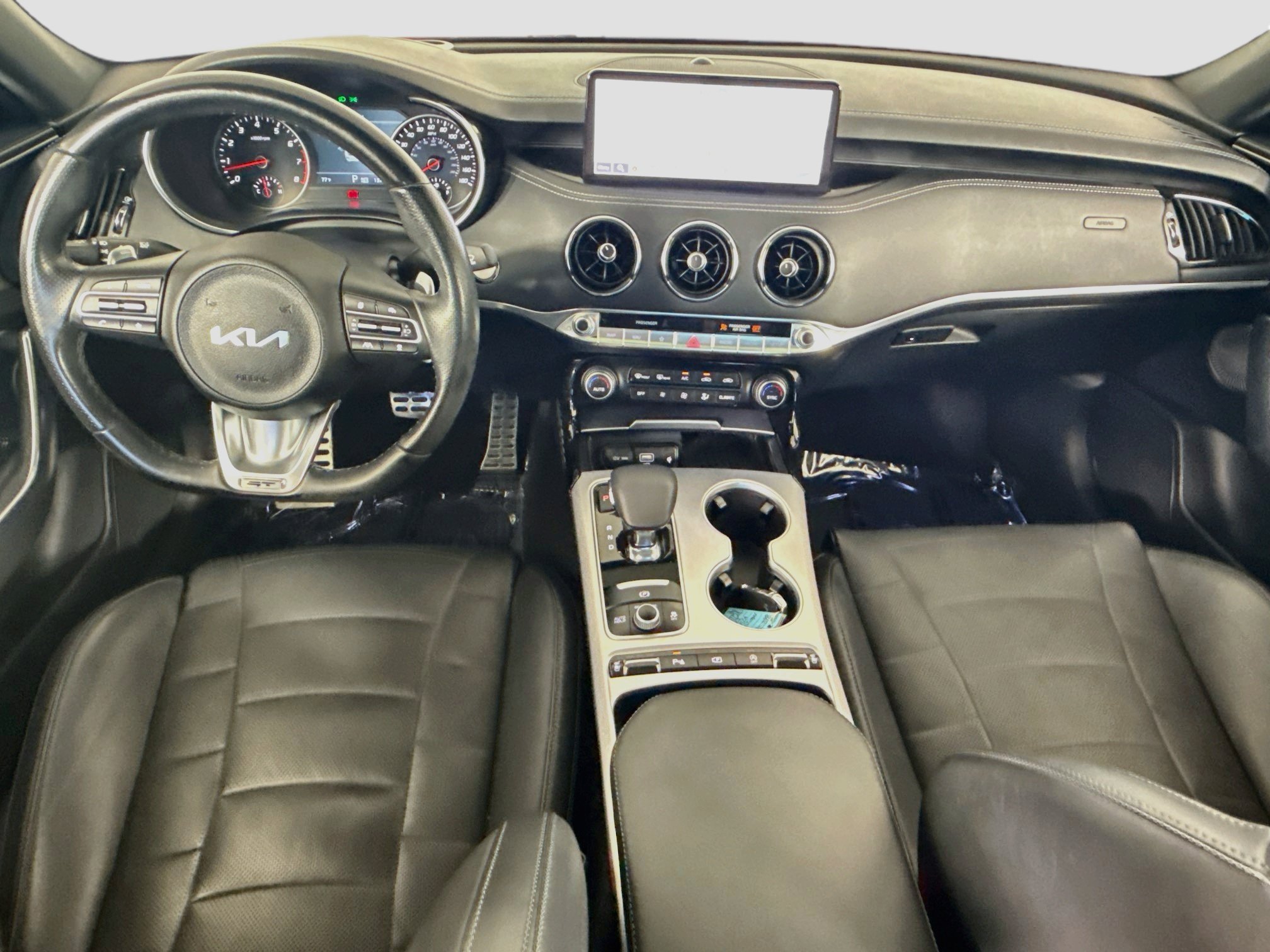 Used 2023 Kia Stinger GT2 RWD image 26