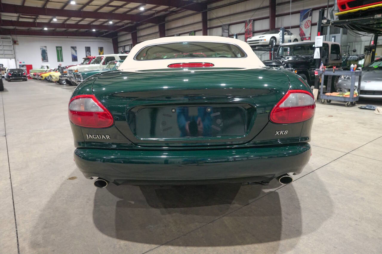 Used 2000 Jaguar XK8 Convertible RWD image 23